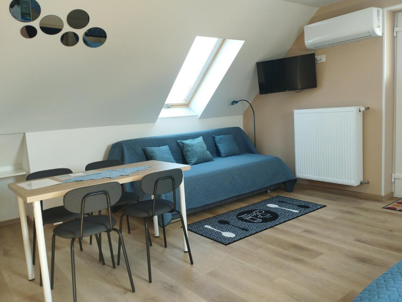 Viola Apartment Bogacs