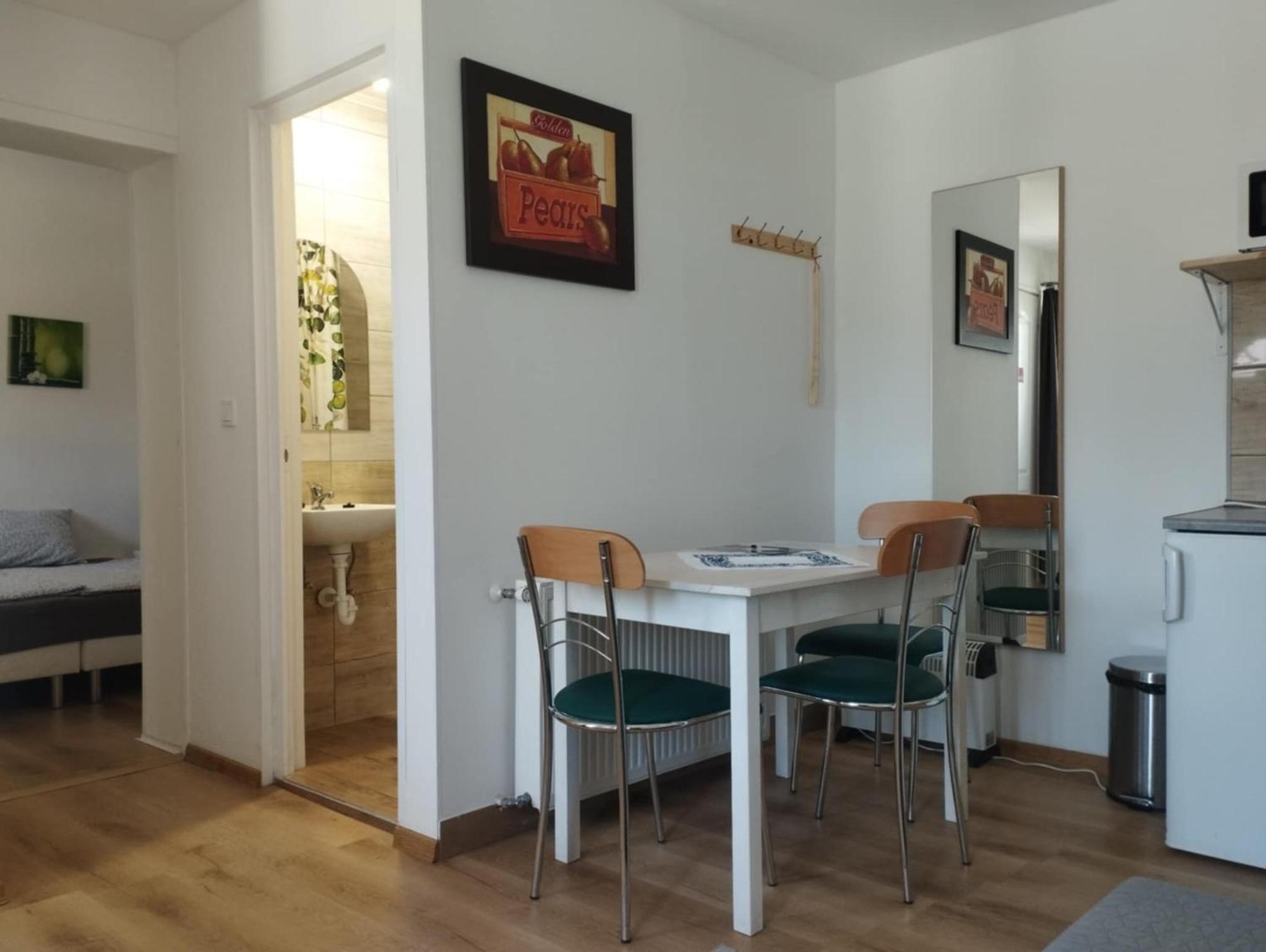 Viola Apartment